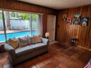 6670 Perry St, Hollywood FL 33024