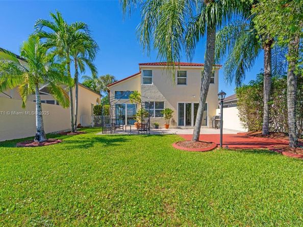 1249 NW 159TH Ave, Pembroke Pines FL 33028