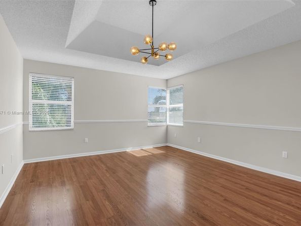 1249 NW 159TH Ave, Pembroke Pines FL 33028