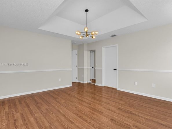 1249 NW 159TH Ave, Pembroke Pines FL 33028