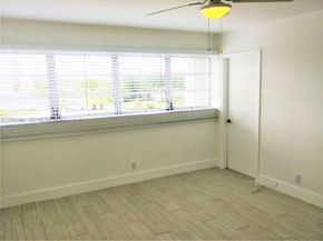 215 SE 3rd Ave 307C, Hallandale Beach FL 33009