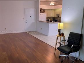 10407 E Clairmont Cir 210, Tamarac FL 33321