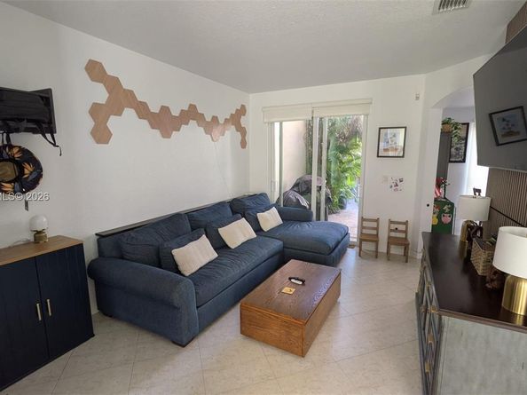 12293 SW 123rd Ter, Miami FL 33186