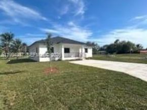 1468 NW 100th St, Miami FL 33147