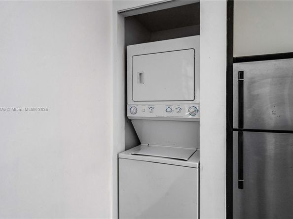 435 21st St 212, Miami Beach FL 33139
