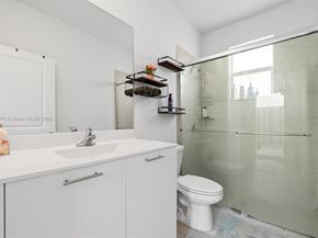2357 NW 130th St, Miami FL 33167