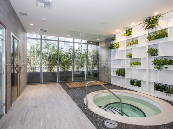 Undisclosed Address #A11897501, Miami FL 33130
