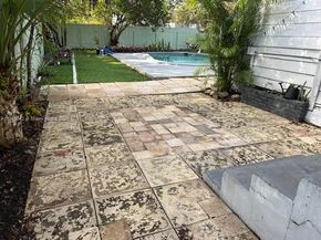 286 NW 57th St, Miami FL 33127