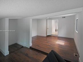 286 NW 57th St, Miami FL 33127