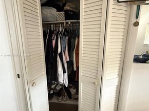 141 NE 10th Ave 17B, Hallandale Beach FL 33009