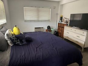 141 NE 10th Ave 17B, Hallandale Beach FL 33009