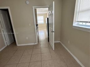 11815 SW 213th St, Miami FL 33177