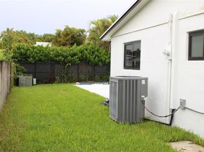 7630 SW 94th Ave, Miami FL 33173