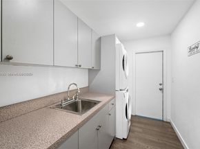 413 Holiday, Hallandale Beach FL 33009