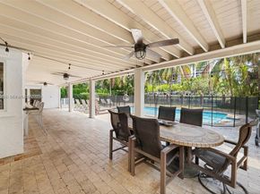 413 Holiday, Hallandale Beach FL 33009