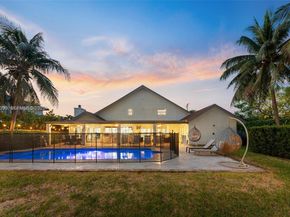 413 Holiday, Hallandale Beach FL 33009