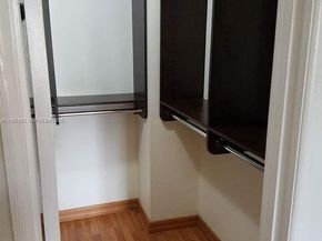 9682 Fontainebleau Blvd 202, Miami FL 33172