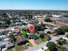 6532 Mayo St, Hollywood FL 33023