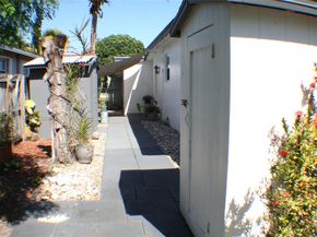 6532 Mayo St, Hollywood FL 33023