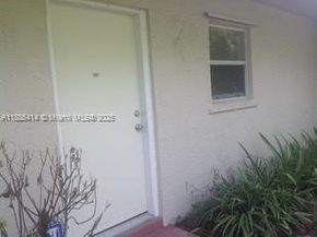 400 Bonnie Blvd 157, Palm Springs FL 33461