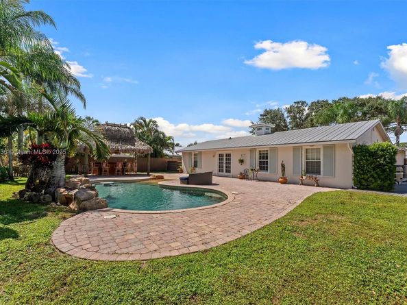 112 Prado St, Royal Palm Beach FL 33411