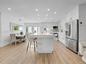8640 SW 125th St, Miami FL 33156