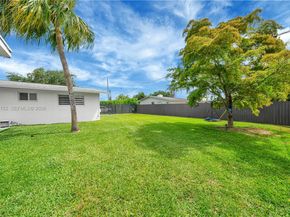 8640 SW 125th St, Miami FL 33156