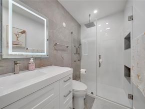 8640 SW 125th St, Miami FL 33156