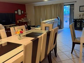 2661 NE 164th St 40, North Miami Beach FL 33160