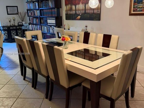 2661 NE 164th St 40, North Miami Beach FL 33160