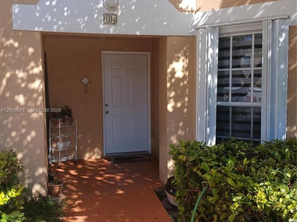 14345 SW 57th Ln 514, Miami FL 33183
