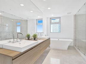 17301 Biscayne Blvd 1207, North Miami Beach FL 33160