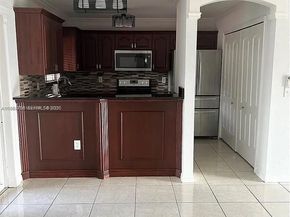 3783 NW 201st Ter, Miami Gardens FL 33055