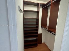 3783 NW 201st Ter, Miami Gardens FL 33055