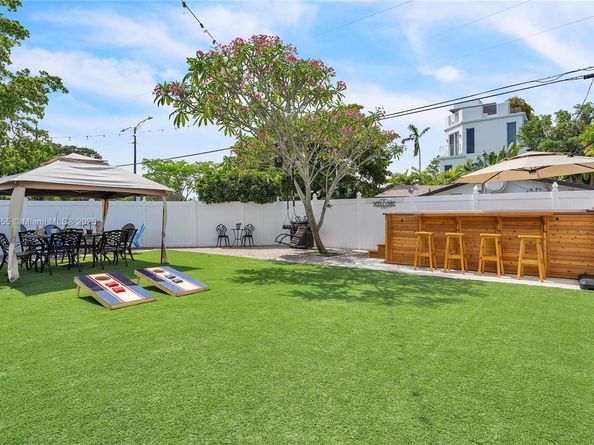 1020 SW 4th Ave, Fort Lauderdale FL 33315