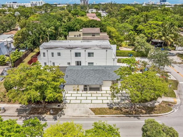 1020 SW 4th Ave, Fort Lauderdale FL 33315