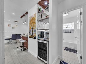 1020 SW 4th Ave, Fort Lauderdale FL 33315