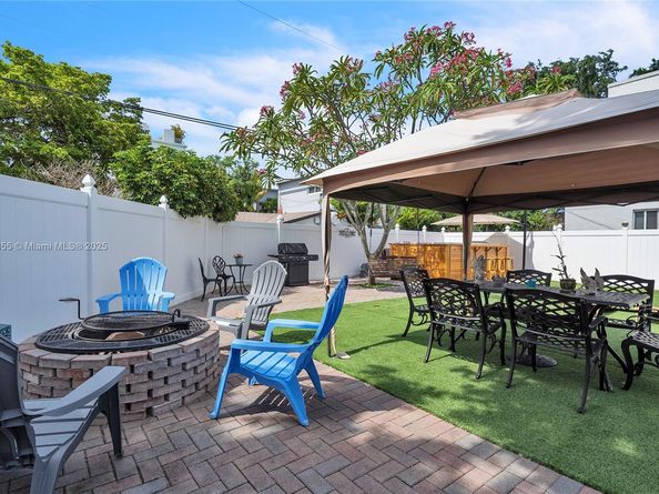 1020 SW 4th Ave, Fort Lauderdale FL 33315