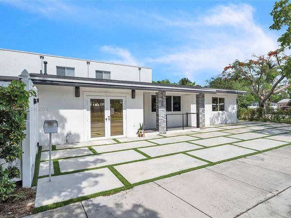 1020 SW 4th Ave, Fort Lauderdale FL 33315