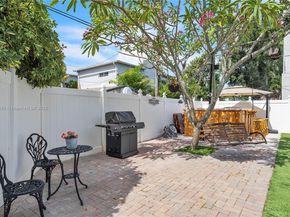 1020 SW 4th Ave, Fort Lauderdale FL 33315