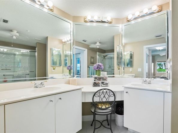 7623 Southampton Ter 204, Tamarac FL 33321