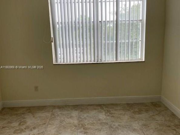 494 NW 165th St Rd C303, Miami FL 33169