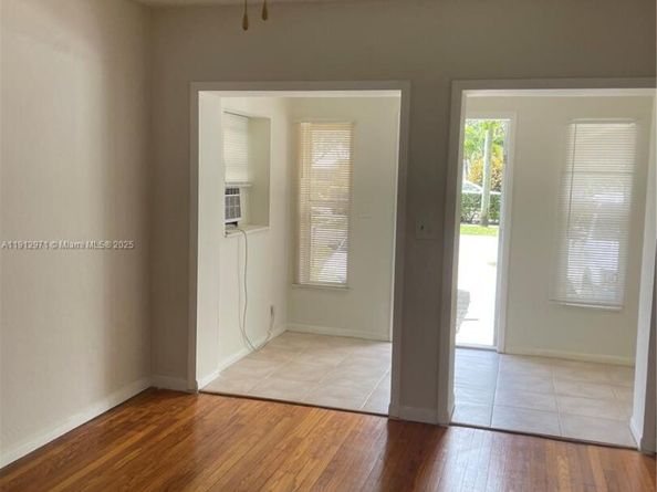 1913 Harding St, Hollywood FL 33020