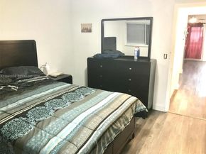 900 SW 11th Ave 7C, Hallandale Beach FL 33009