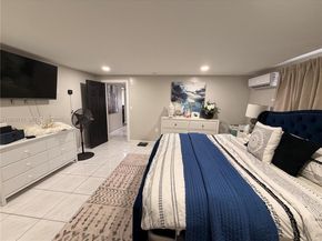 545 NW 136 St, North Miami FL 33168