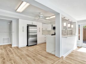 2031 NE 62nd St, Fort Lauderdale FL 33308