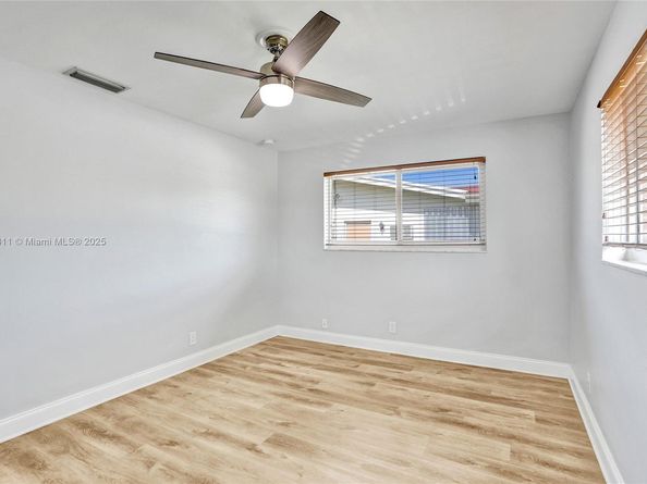 2031 NE 62nd St, Fort Lauderdale FL 33308