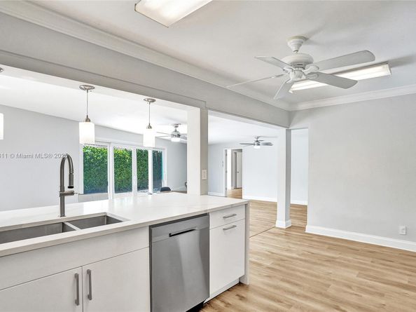 2031 NE 62nd St, Fort Lauderdale FL 33308