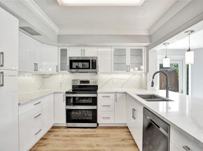2031 NE 62nd St, Fort Lauderdale FL 33308