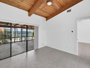 2619 S Parkview Dr, Hallandale Beach FL 33009